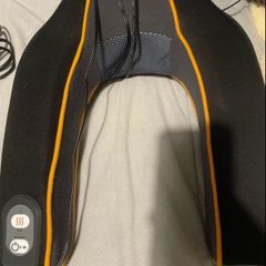 Neck massager and heater