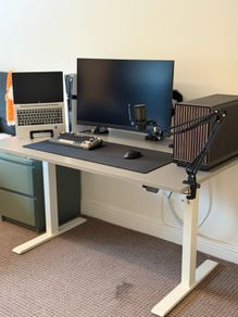 Standing desk