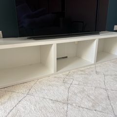TV bench