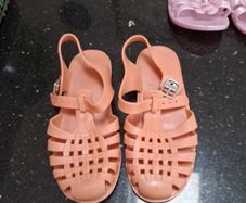 jelly shoes