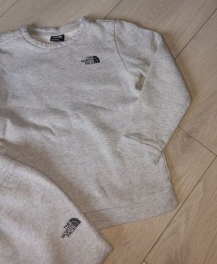 x3 Bundle - The North Face Tracksuit + The North Face T-Shirt - Size - 5-6 Years
