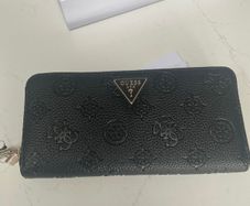 Genuine Guess ladies wallet
