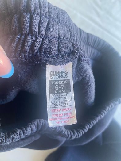 Dunnes navy tracksuit bottoms (age 6-7)