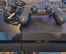 ps4 with controller