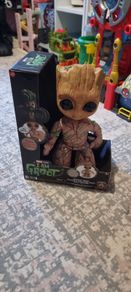 "I Am Groot" Groovin' Groot interactive plush toy