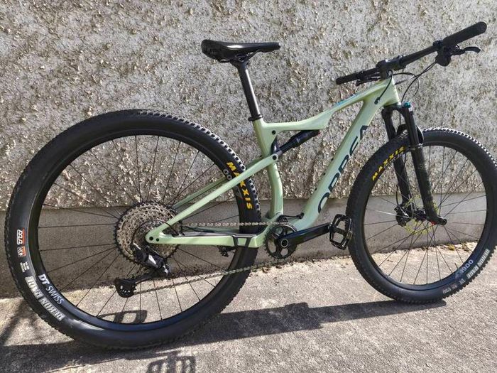 Orbea OIZ M30 carbon