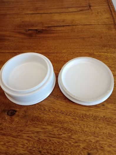 Ceramic Hand Cream Lidded Box