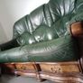 Calfskin Patent leather couches in deep green Image 5