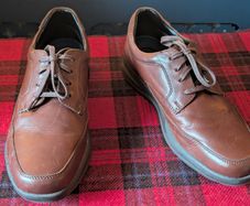 M&S Wide Fit Leather Shoes - Brown - Size 9.5 UK (Excellent Condition)