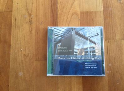 Music for Clarinet and String Trio Ronan Guilfoyle