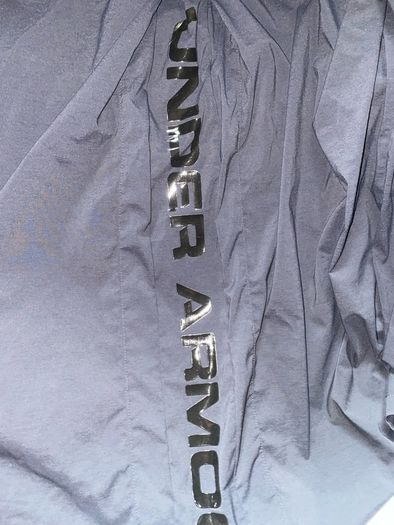 Under armour golf rain jacket size medium brand new with tag