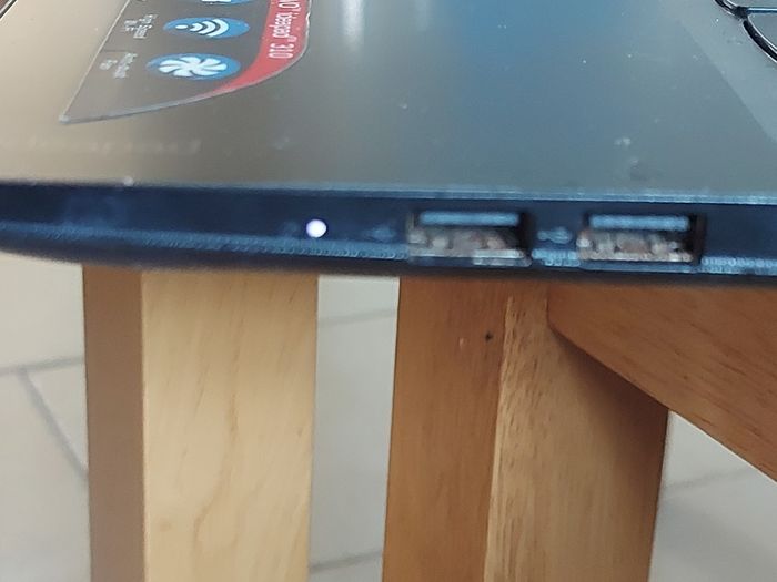 Lenovo Ideapad 310-15ABR, Model 80ST, AMD A10-9600P R5, `10 Compute Cores, 4C + 6G, 2.4GHz, Windows 10, Microsoft Edge, Chrome, and VLC