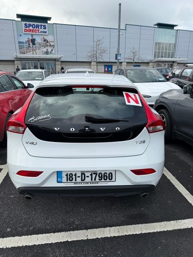2018 Volvo V40