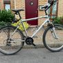 GIANT bicycle Image 6