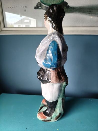 Vintage Ceramic figurine/vase