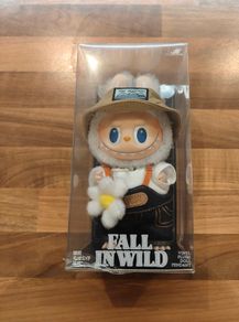 Pop Mart - Fall in Wild - Vinyl Plush Doll Pendant - NEW - Genuine