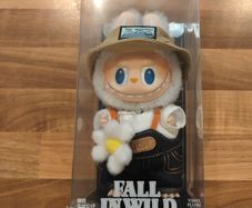 Pop Mart - Fall in Wild - Vinyl Plush Doll Pendant - NEW - Genuine
