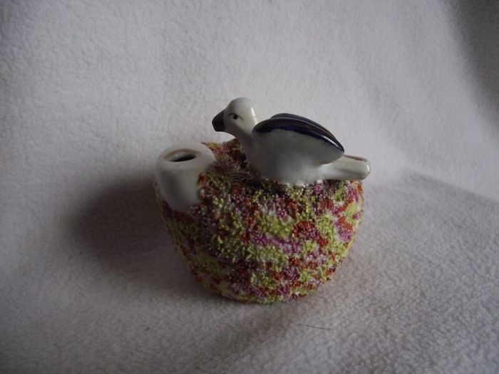 19th Century Staffordshire Pottery "Bird on Nest" Quill Holder