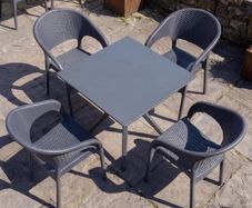 Commercial Outdoor Tables & Chairs