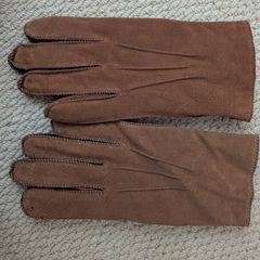 Brown gloves size M