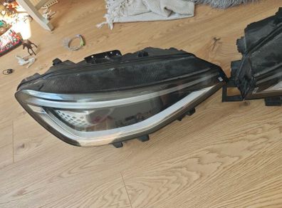WV ID 4 headlight