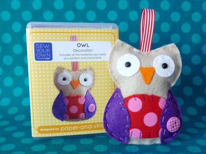 Craft decoration kits
