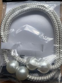 Harry Corrys - White pearl magnetic curtain tie backs