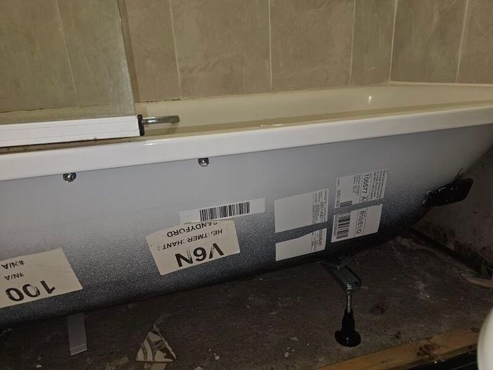 Free Bathtub and more!