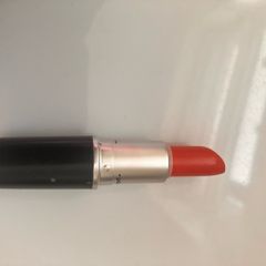 mac amplified lipstick "vegas volt"