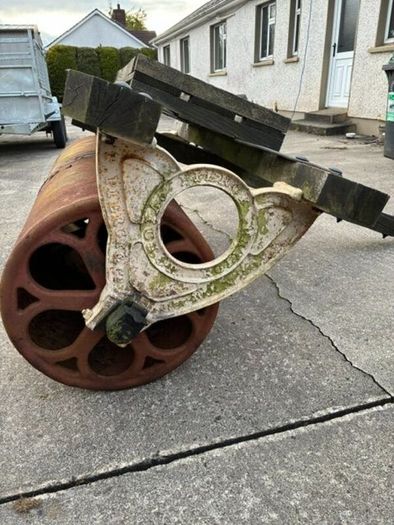 Vintage Pierce Land Roller