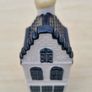 Delft Blue ceramic miniature house for KLM Image 5