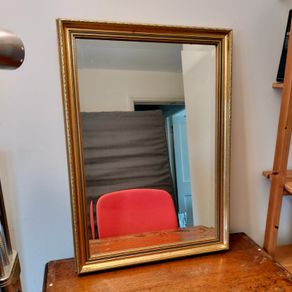 Mirror, gold