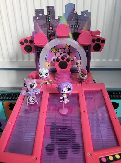 Littlest Pet Shop Pawza Hotel Style Set