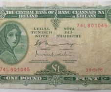 1976 and 1974 Ireland IR1 Lady Lavery Banknote.