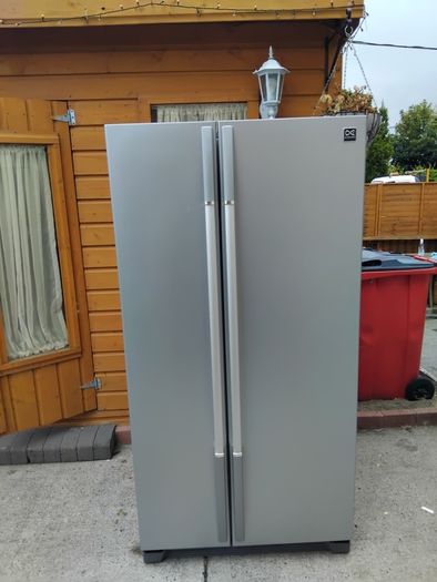 daewoo fridge freezer