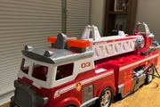 PAW Patrol Ultimate Rescue Fire Truck with Extendable 2 ft. Tall Ladder