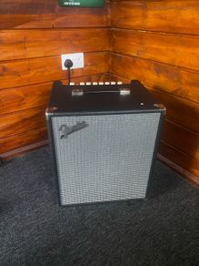 Fender Rumble 100 Bass Amp