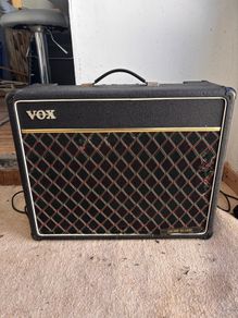 Vox Escort Lead 50