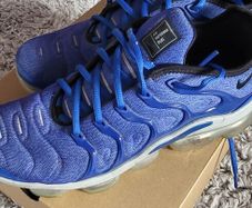 Blue Nike vapour Max