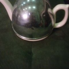 Vintage Arklow The Abbey Teapot