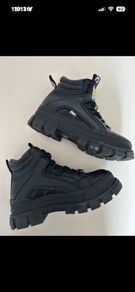 Buffalo London Boots 5uk