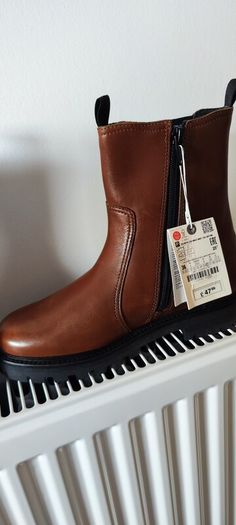 Zara girls boots