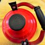 Le Creuset Kettle Image 2