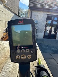 Metal detector