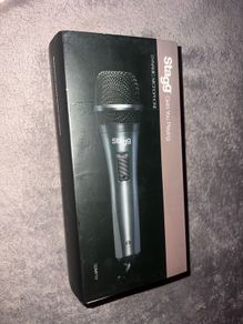 Microphone