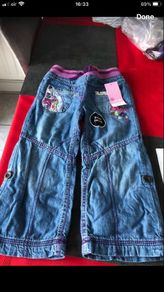 Girls BNWT jeans 18/23 mths