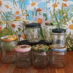 Glass jar