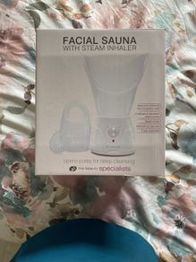 Facial sauna with steam inhaler
