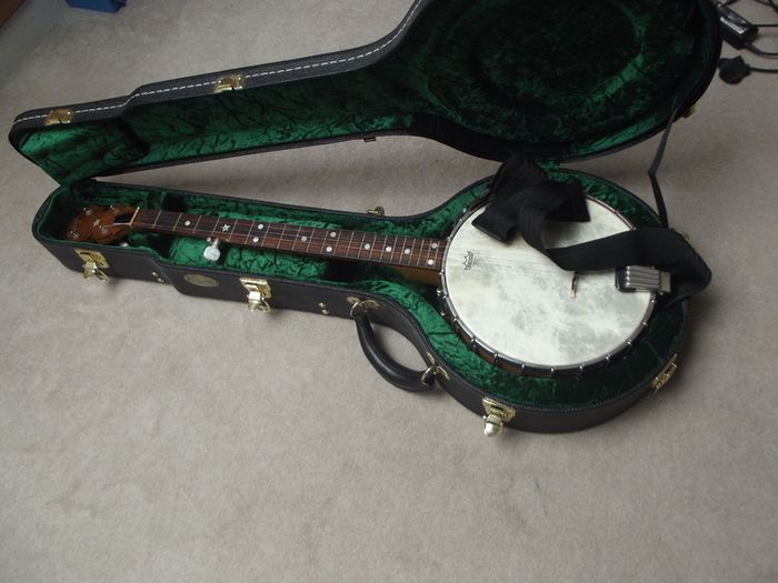 Sully's 5 String Openback banjo with hard case - Made in England