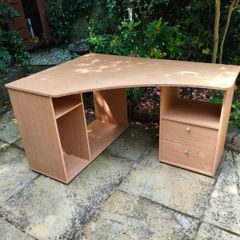 Corner Office Desk with Drawers and Shelves